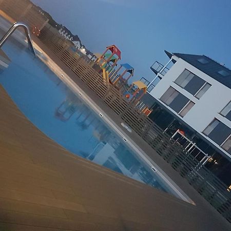 Apartamenty Przystanek Plaza Sarbinowo Esterno foto
