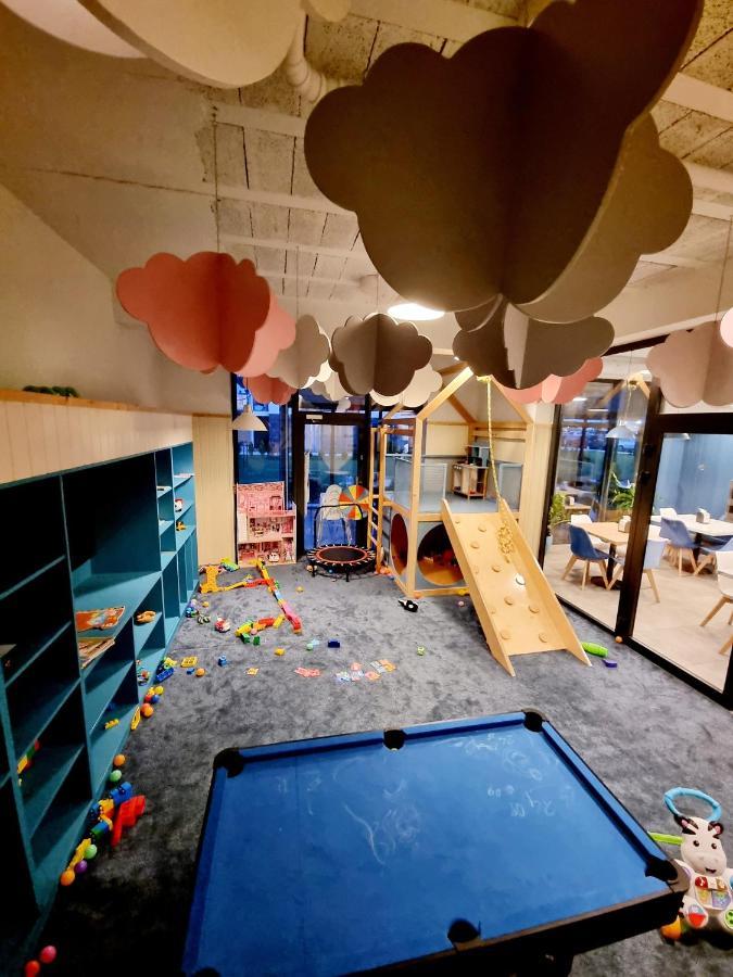 Apartamenty Przystanek Plaza Sarbinowo Esterno foto