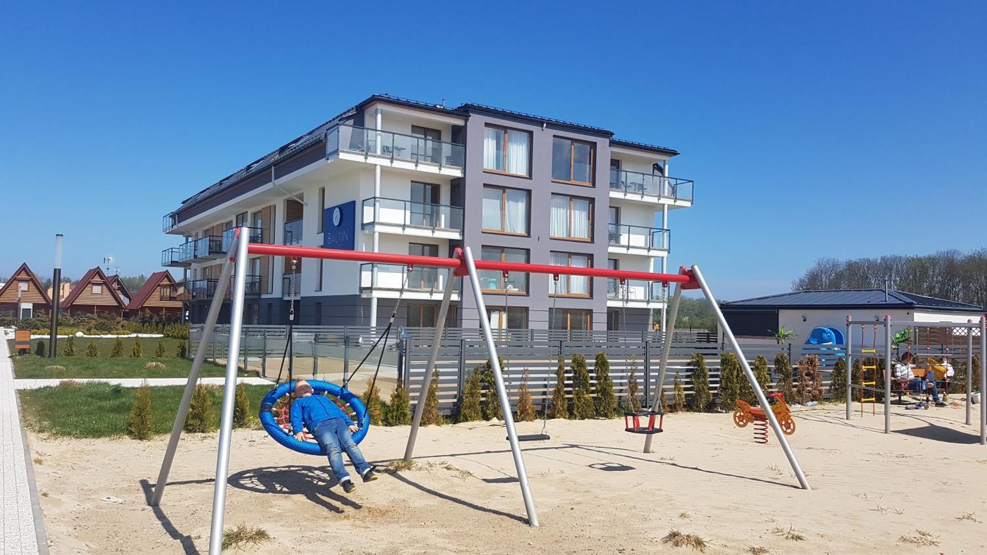 Apartamenty Przystanek Plaza Sarbinowo Esterno foto